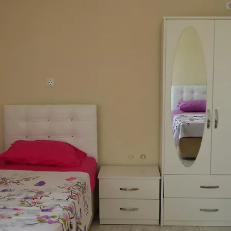 Goel Goeren Pansiyon Bed & Breakfast